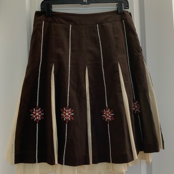 LOFT Dresses & Skirts - LOFT Layered pleated skirt